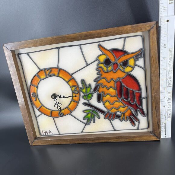 Vintage Simulated Faux Stained Glass Owl Clock Wood Frame Signed TAMOR Retro MCM - Picture 2 of 16